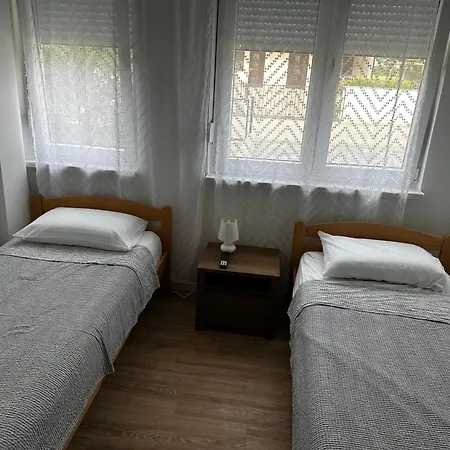 Croatiaumag Apartment *